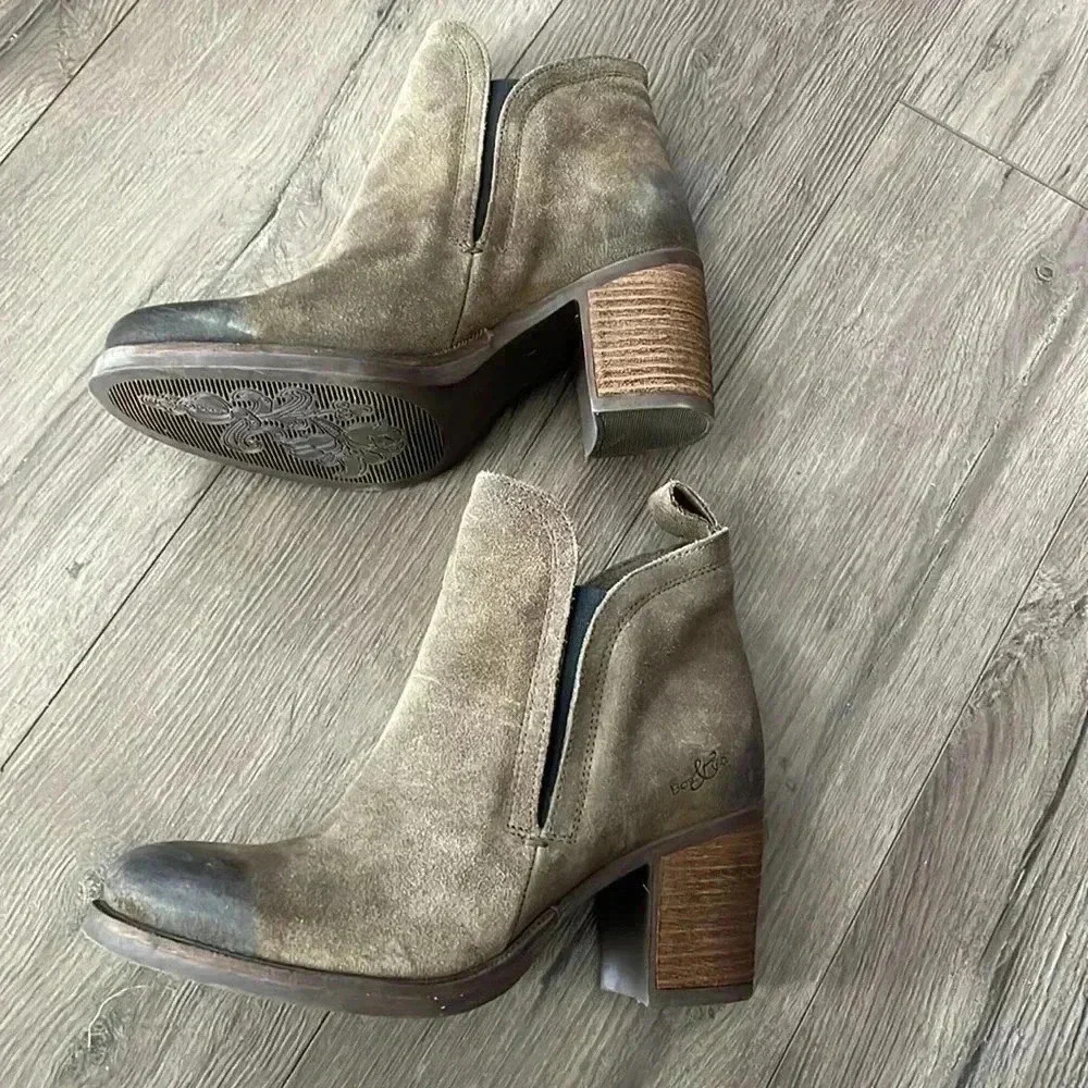 ❤️Host Pick❤️NWOT [8] BOS&CO  Belfield Distressed Suede Heeled Boots - Picture 5 of 9